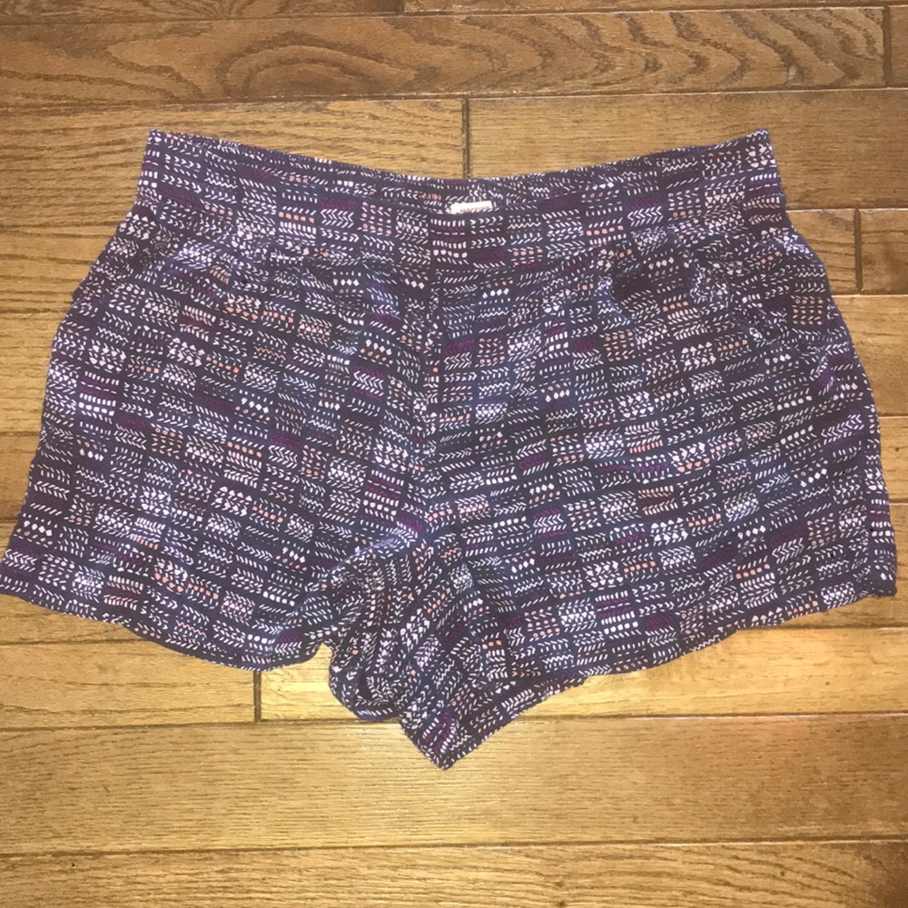 Printed flowy shorts